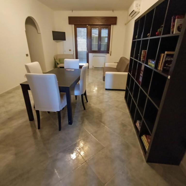 King Suite - Intera Suite vicino Aeroporto e Fiera di Roma - Suite Superior King - 17