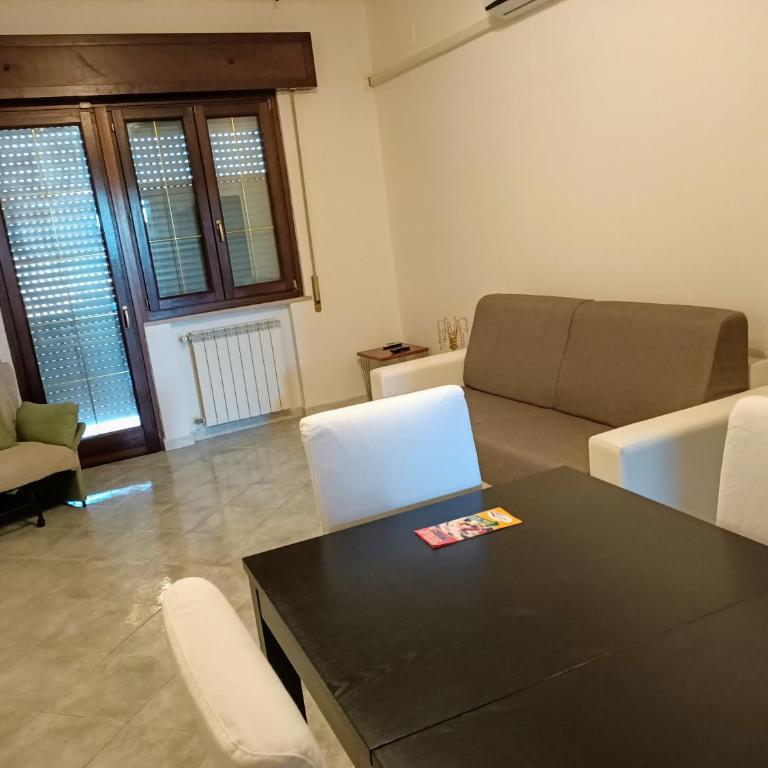 King Suite - Intera Suite vicino Aeroporto e Fiera di Roma - Suite Superior King - 1