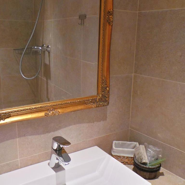 Hotel Relais Du Postillon - Chambre Double Confort avec Patio - 9