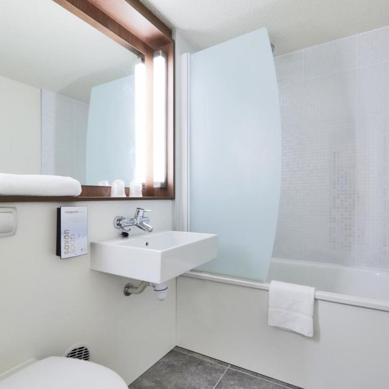 Campanile Lille Sud - CHR - Chambre Double - 5