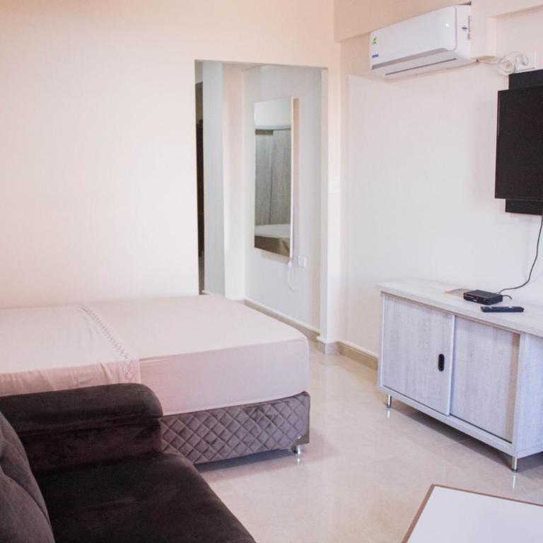 Liebling Hotel Ciudad del Este - Deluxe Quadruple Room - 3