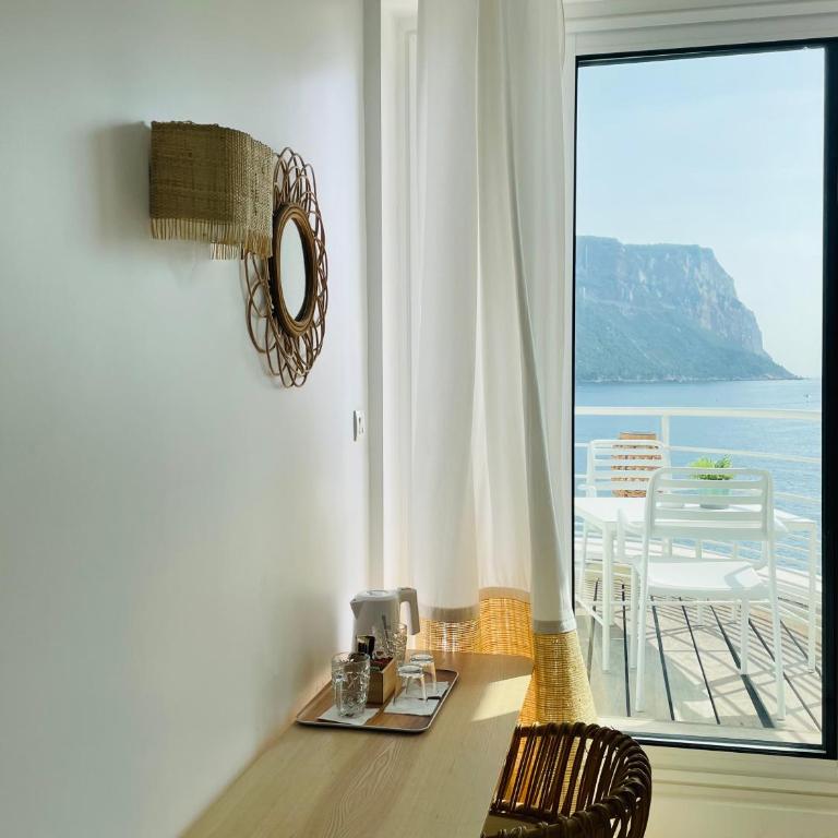 Hotel de La Plage - Mahogany - Chambre Classique avec Balcon - Vue sur Mer - 4