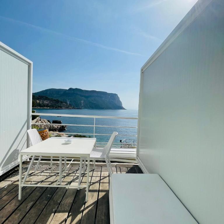 Hotel de La Plage - Mahogany - Chambre Double Standard avec Balcon - Vue sur Mer - 1