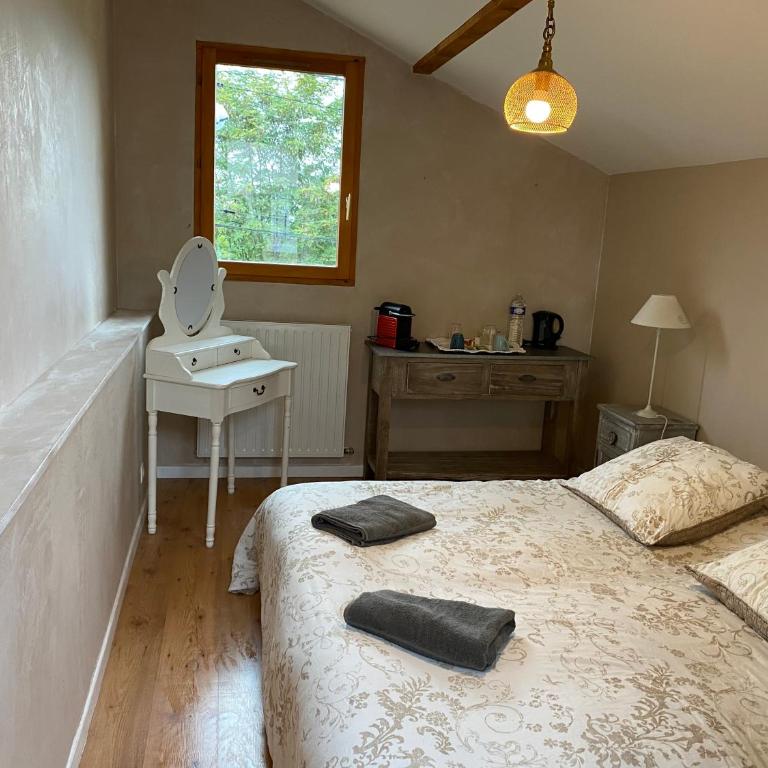 La Sallandière - Gîte et table d'hôtes avec Jacuzzi en Isère, près des passerelles himalayennes du lac de Monteynard - Maison 4 Chambres - 32