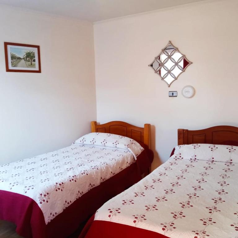 Residencial la Cabaña - Double Room with Shared Bathroom - 2