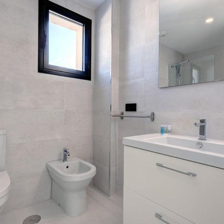 New 2 Bed Penthouse @ Estepona Hills With Sea View - Apartamento de 2 dormitorios - 22