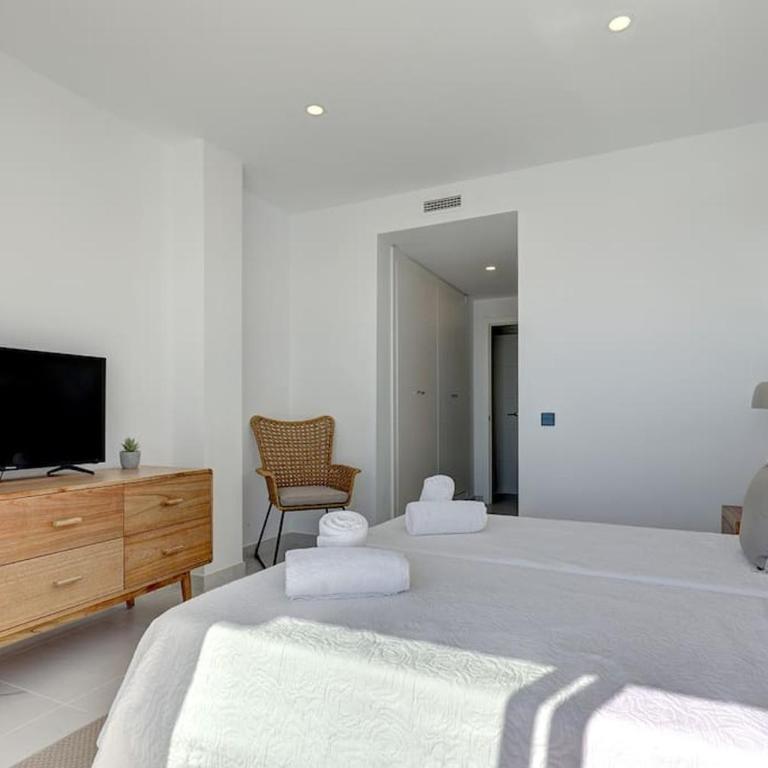 New 2 Bed Penthouse @ Estepona Hills With Sea View - Apartamento de 2 dormitorios - 17