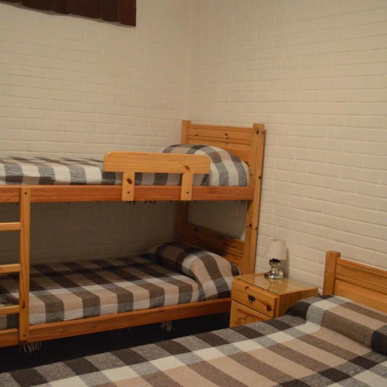 Hostería Los Sauces - Habitación cuádruple - 1