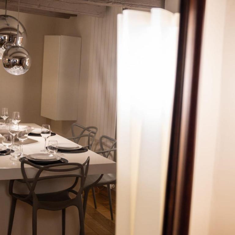 La Tour du Lac - Beautiful apartment in the heart of Annecy - Apartment - 24