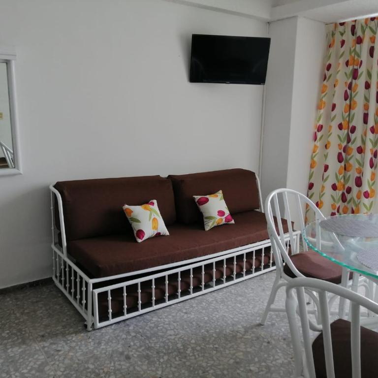 Suite Espectacular Torres Gemelas - Estudio con balcón - 6