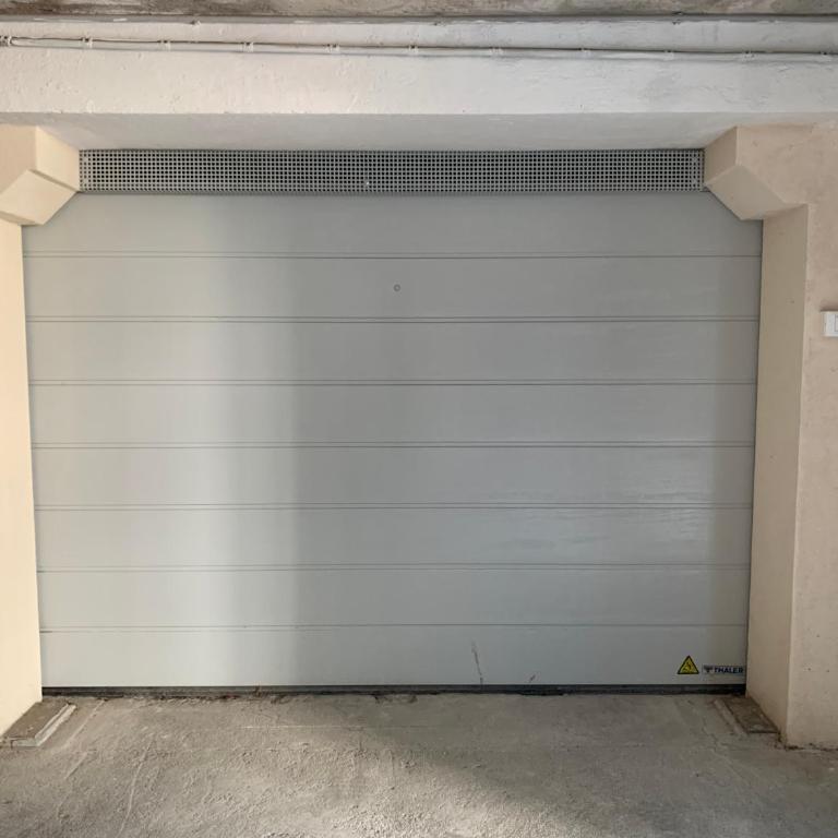 Neu, zentral, sonnig, Garage inklusive - One-Bedroom Apartment - 30