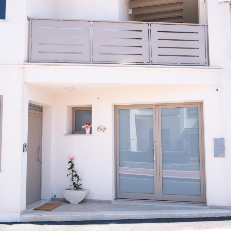 Dimora Rose - Casa con 2 Camere da Letto - 1
