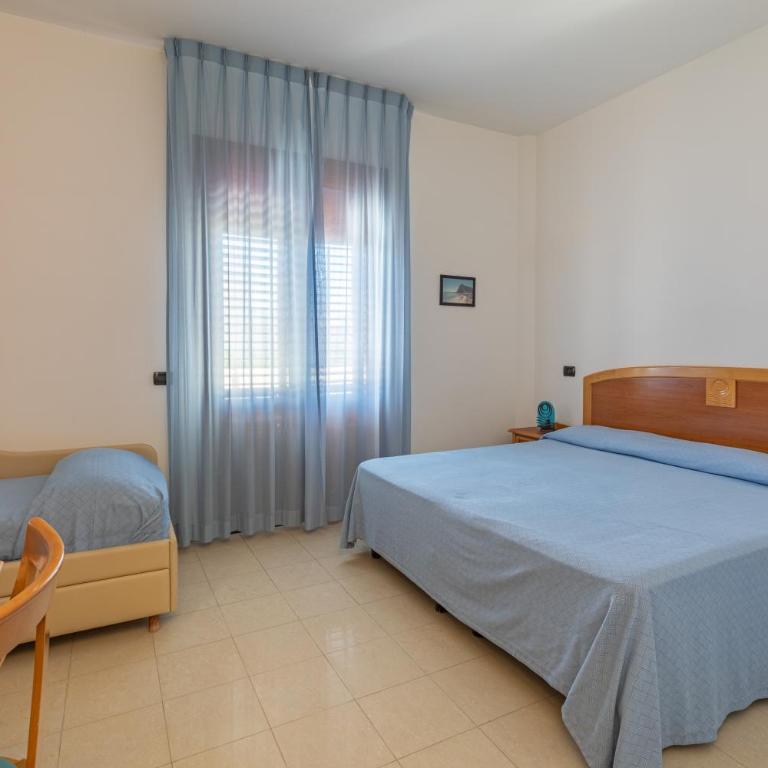 Hotel Sabbia d'Oro - Camera Tripla - 4