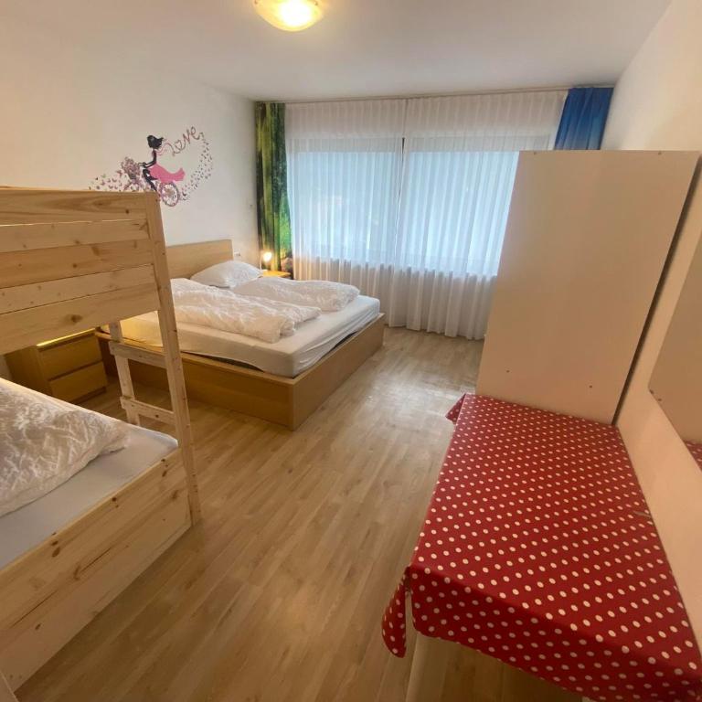 Laimerhof - Habitación Triple con balcón - 2