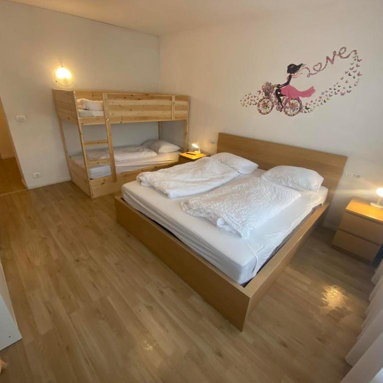 Laimerhof - Habitación Cuádruple con balcón - 14