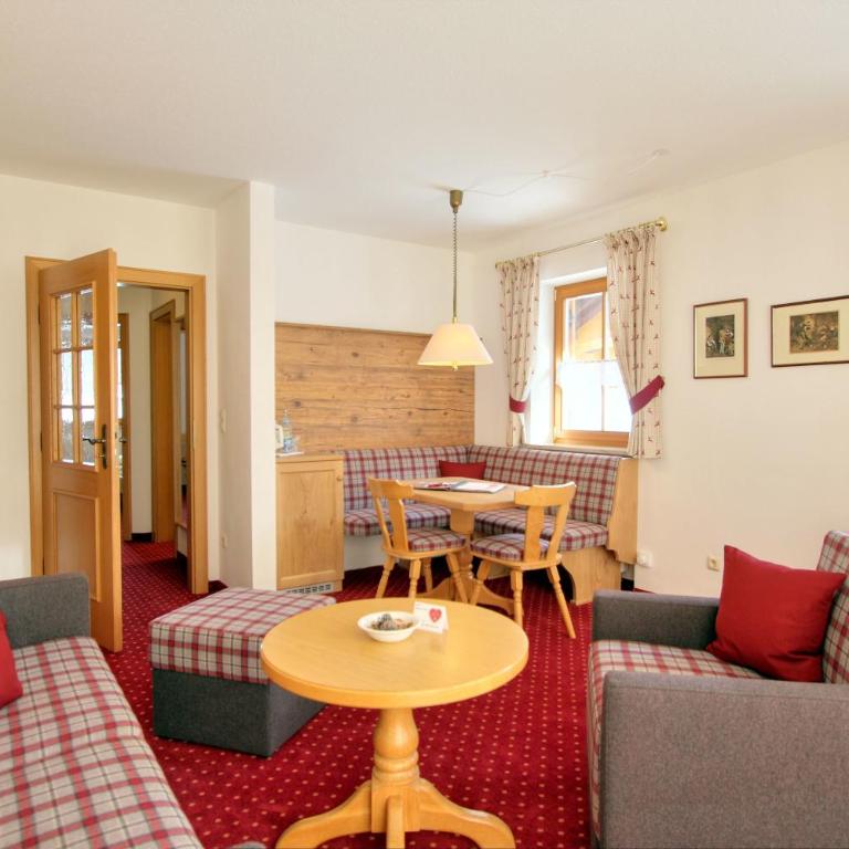Landhotel Berghof - Classic Studio - 2