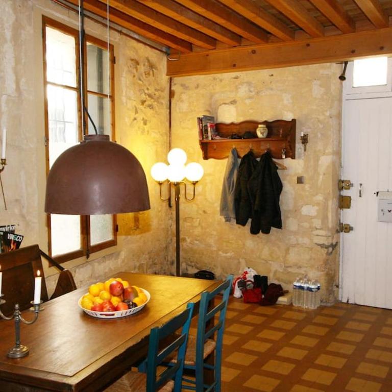"Chez Simon" Terrasse Arles Roquette - Three-Bedroom House - 16