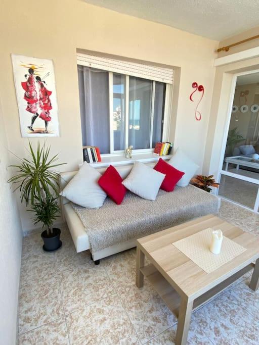 Lovely 1 bedroom apartment with sea views and pool - Apartamento de 1 dormitorio - 25