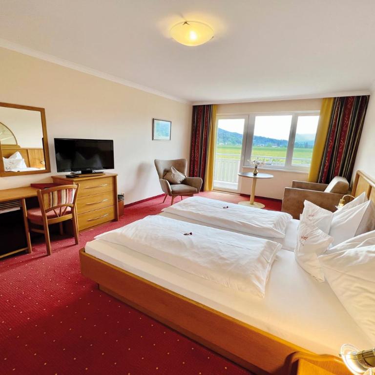 Hotel Pachernighof - Doppelzimmer mit Balkon - 4
