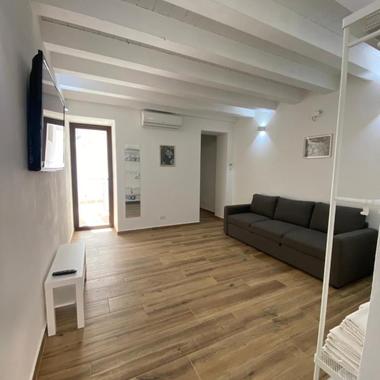 Ocucchiti - One-Bedroom Apartment - 11