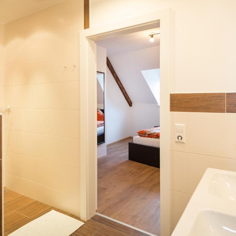 Apartments Altstadtflair - Apartment mit 2 Schlafzimmern - 4