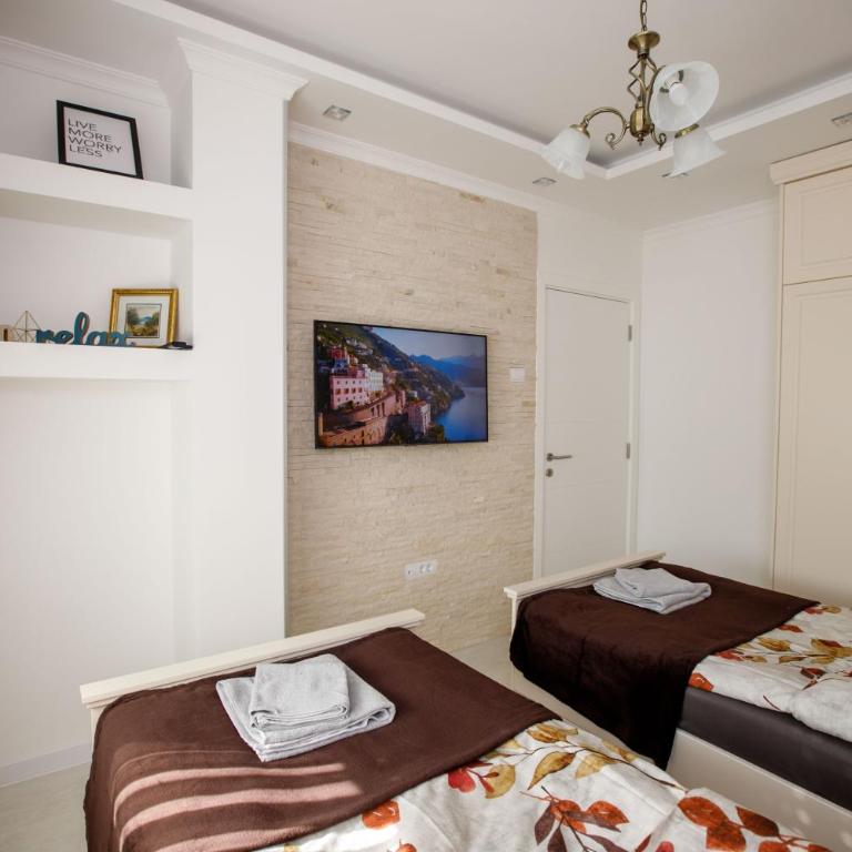 Apartman MDB RETRO - Two-Bedroom Apartment - 29
