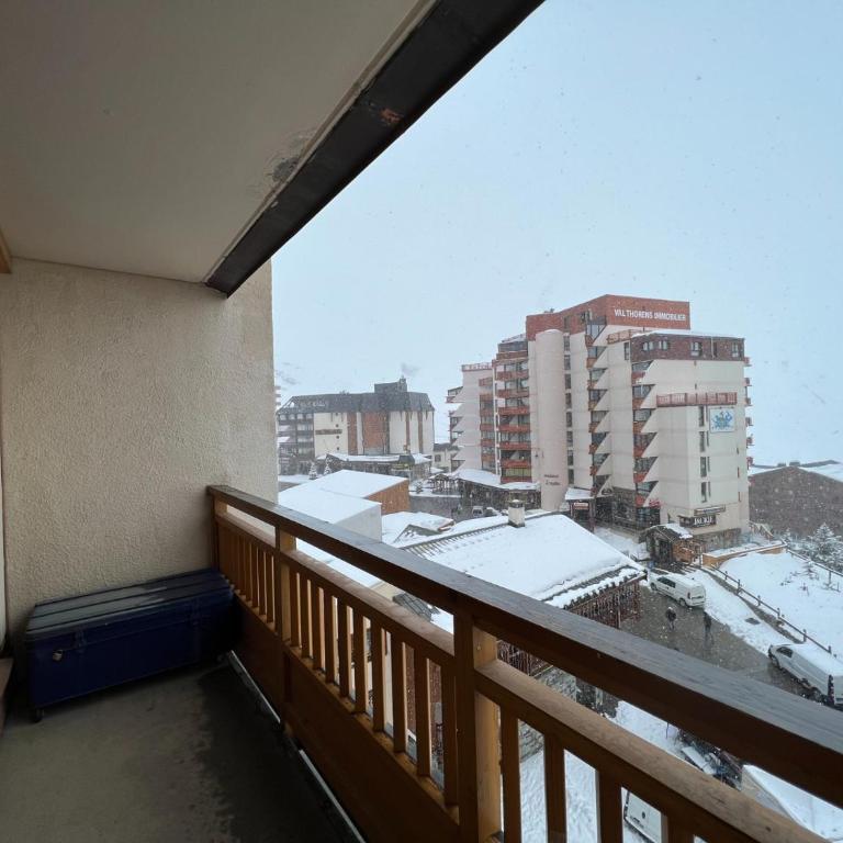 Appartement 6 places, superbe vue face à la montagne, 50m des pistes - Appartamento con 2 Camere da Letto - 9