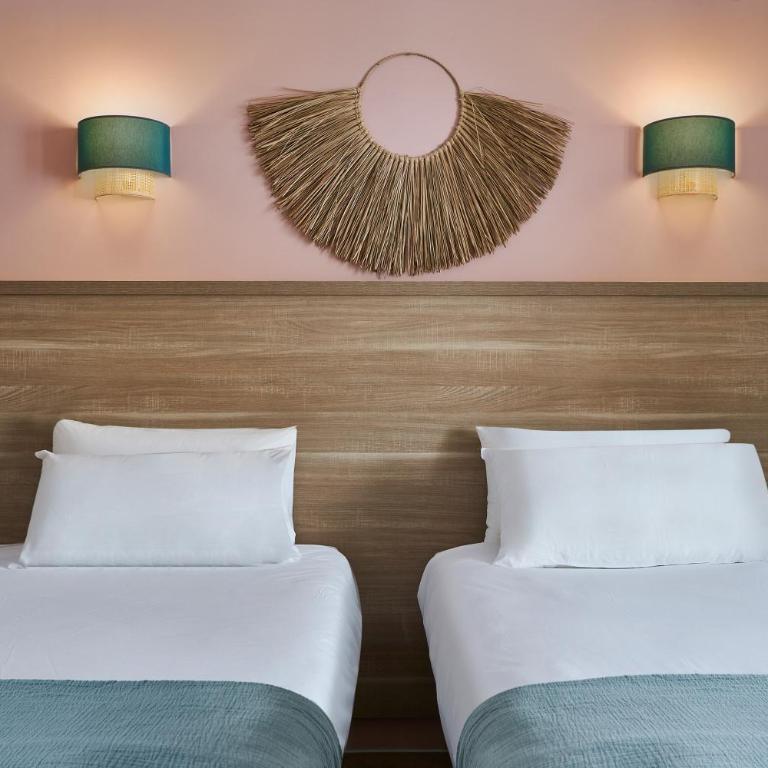 Hôtel Kabanel by Happyculture - Chambre Lits Jumeaux Club - 2