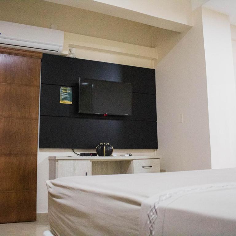 Liebling Hotel Ciudad del Este - Executive Triple Room - 1
