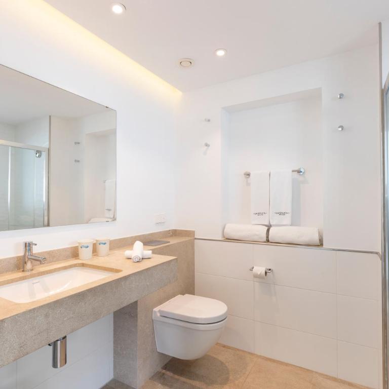 La Goleta Hotel de Mar - Adults Only - Suite Junior con terraza y vistas directas al mar - 17