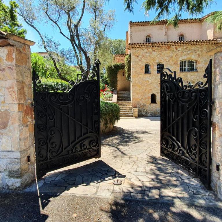 Villa Vuyani Antibes - Villa avec Piscine Privée - 30