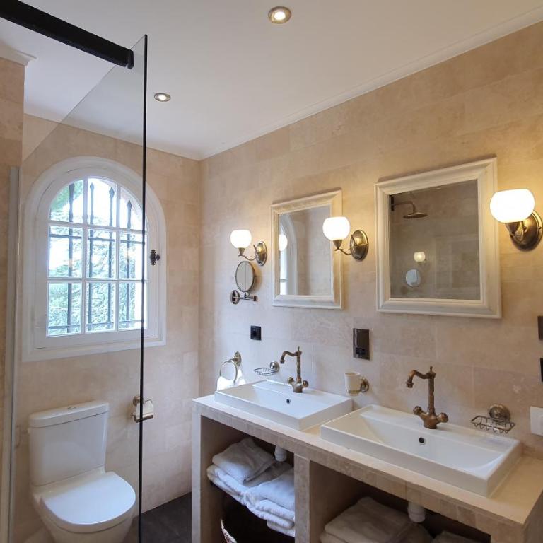 Villa Vuyani Antibes - Villa avec Piscine Privée - 10