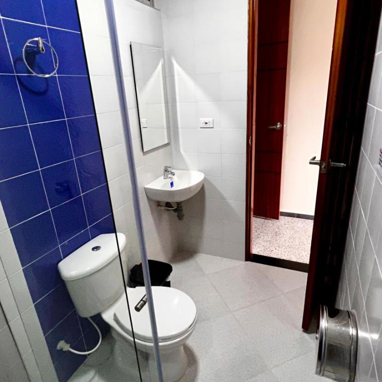 Hospedaje Lycaste - Twin Room - 9