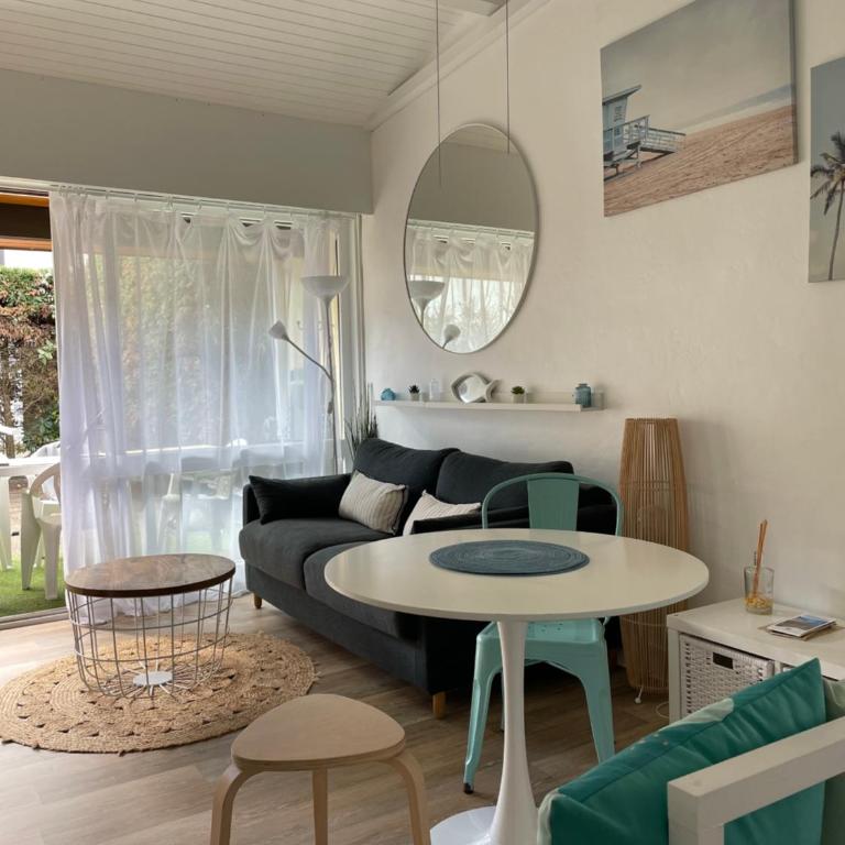 Maison à 300m de la plage, quartier calme - Maison 1 Chambre - 8