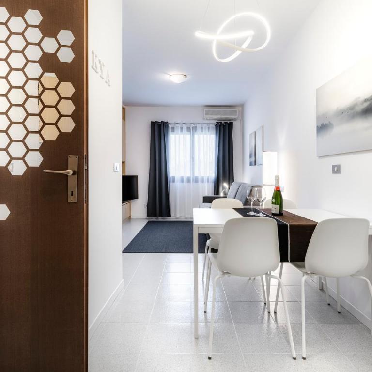 Kya Venice and Beach House: Venezia, mare e laguna - Apartment mit Poolblick - 3