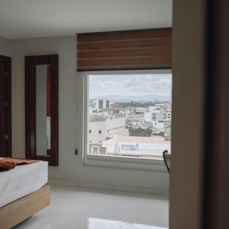 Hotel Dali Plaza Ejecutivo - Superior Double Room with Two Double Beds - With View - 3