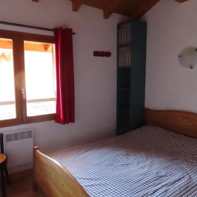Authentique Maison de Village Savoyarde - Chalet 3 Chambres - 24