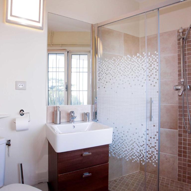 La Tourrette - Chambre Double - Vue sur Mer - 13