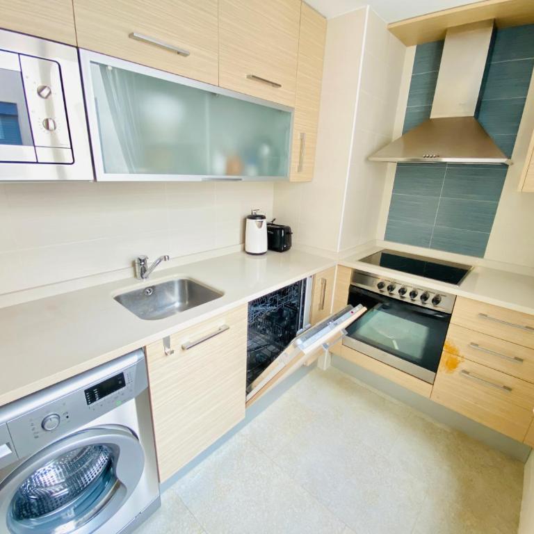 Ático Augusta - Two-Bedroom Apartment - 30