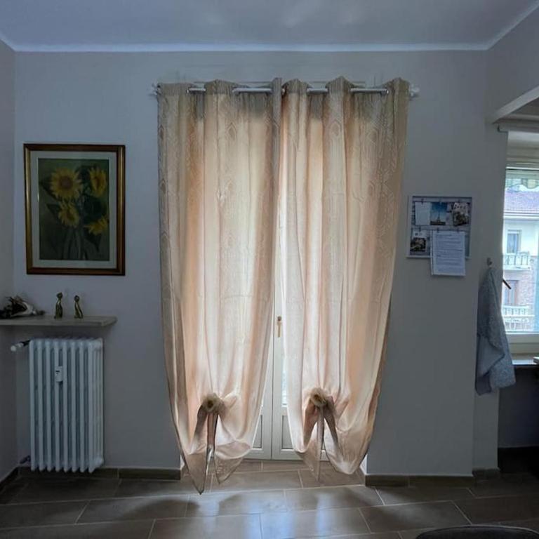 ATTICO BRICCARELLO -Intero Appartamento- Elegant Suite with FREE WIFI, near Inalpi Arena and Sporting Club Torino-Olimpyc Stadium - Appartamento con 1 Camera da Letto - 43