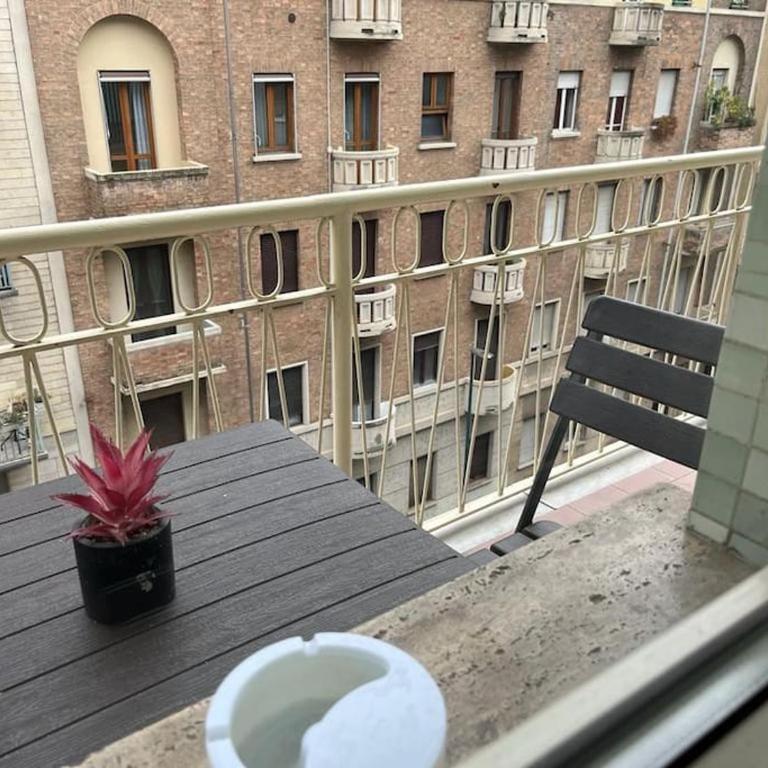 ATTICO BRICCARELLO -Intero Appartamento- Elegant Suite with FREE WIFI, near Inalpi Arena and Sporting Club Torino-Olimpyc Stadium - Appartamento con 1 Camera da Letto - 39