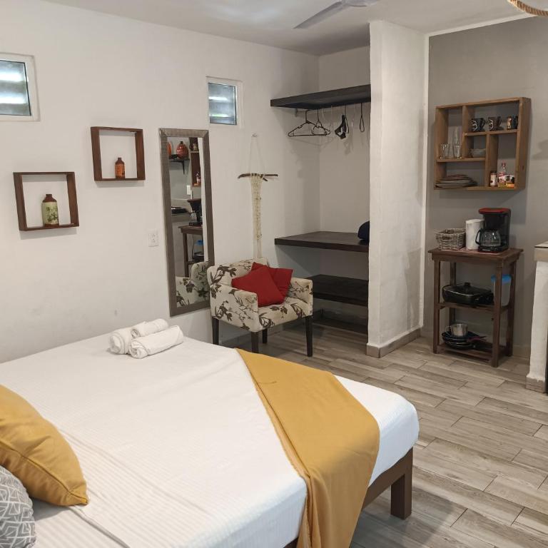 Kika Studios - Superior King Room - 21