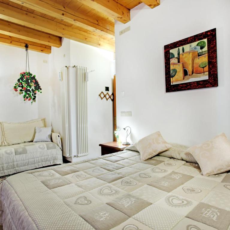 Locanda Delle Acque - Camera Matrimoniale/Doppia con Letti Singoli - 1