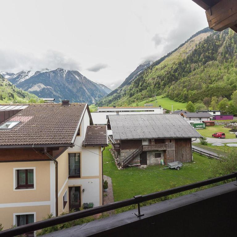 Hotel Post Fusch - Standard Doppelzimmer mit Balkon - 7