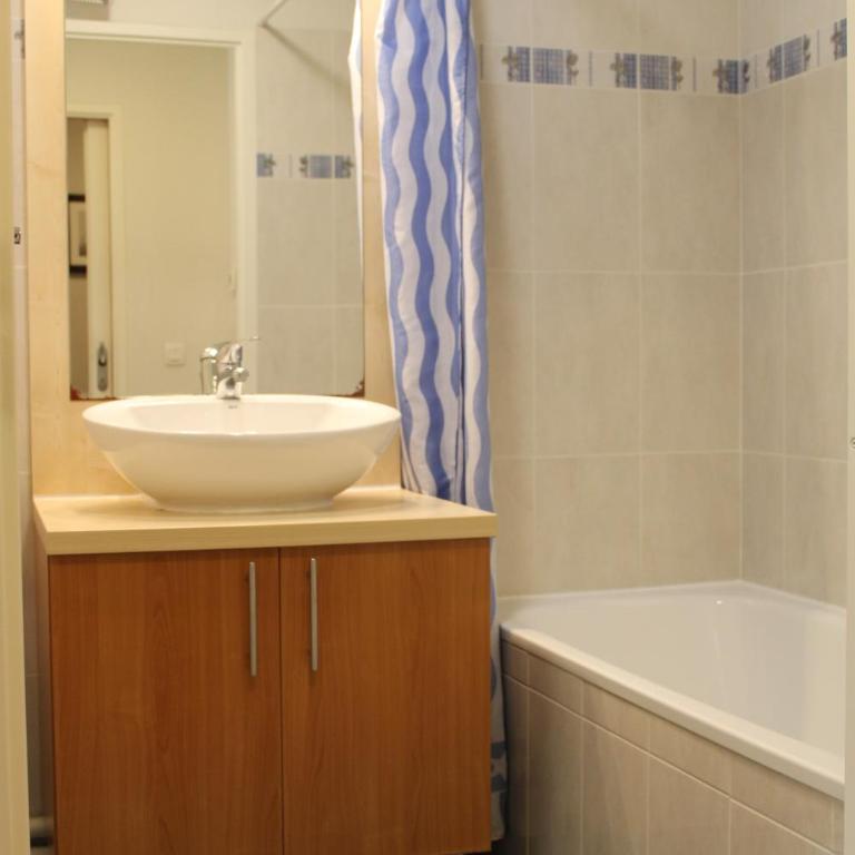 Appartement A108 - Appartement 2 Chambres - 8