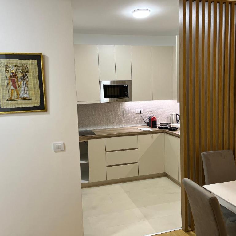 Apartment 79 - Two-Bedroom Apartment - 7
