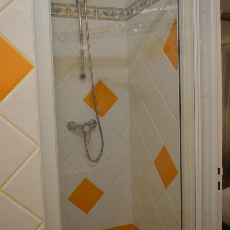 Le Castelet - Chambre Lits Jumeaux - 3