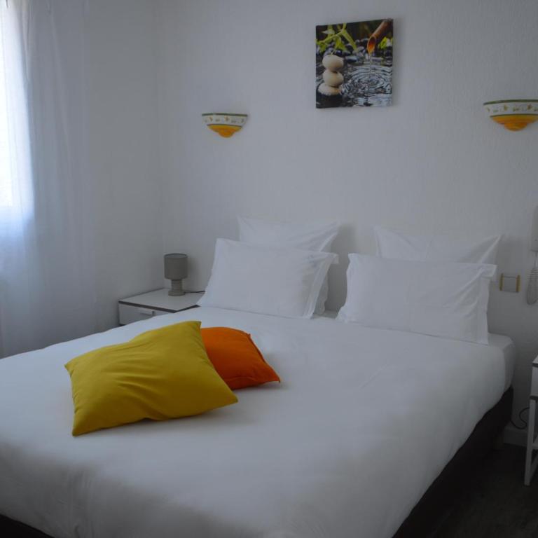 Le Castelet - Chambre Double Standard - 13