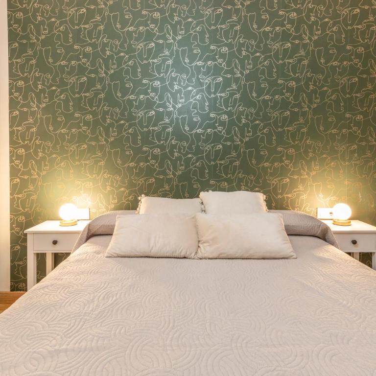 Capricho en el centro de Granada. - Two-Bedroom Apartment - 7