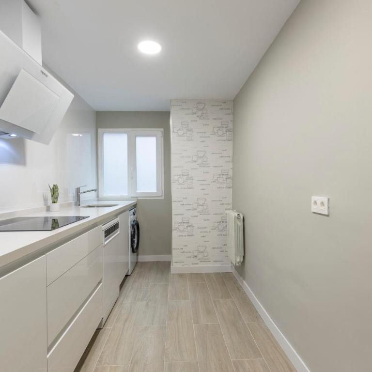 Capricho en el centro de Granada. - Two-Bedroom Apartment - 19